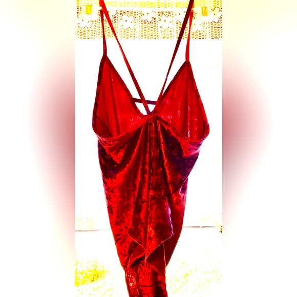 Flirtitude Burgundy Bodysuit, Size S - Picture 3 of 4